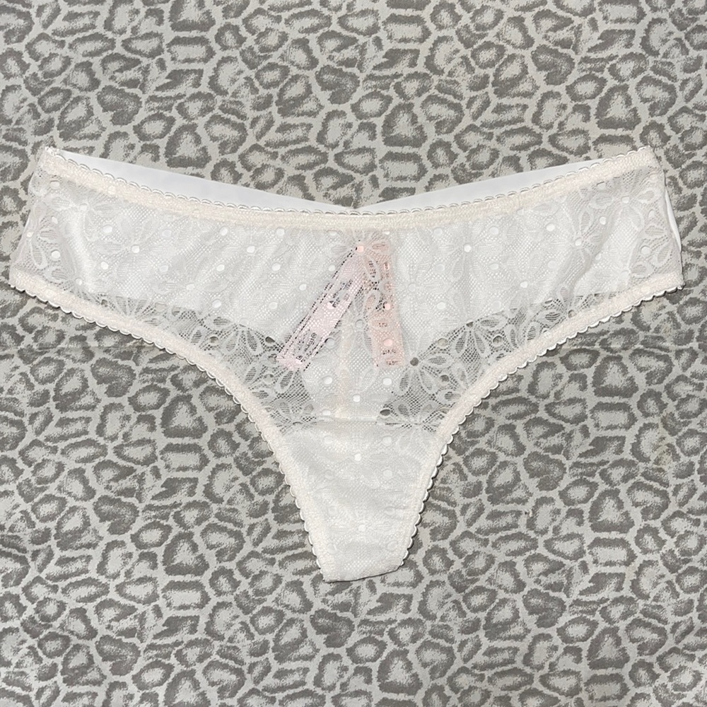 🌺 Victoria secret thong underwear 🌺